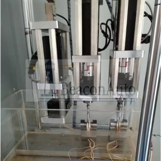 關(guān)于帶袢鈦板動態(tài)拉伸疲勞試驗機的介紹